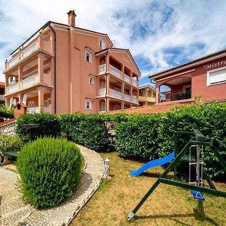 Kastell Apartments Lopar Exterior foto
