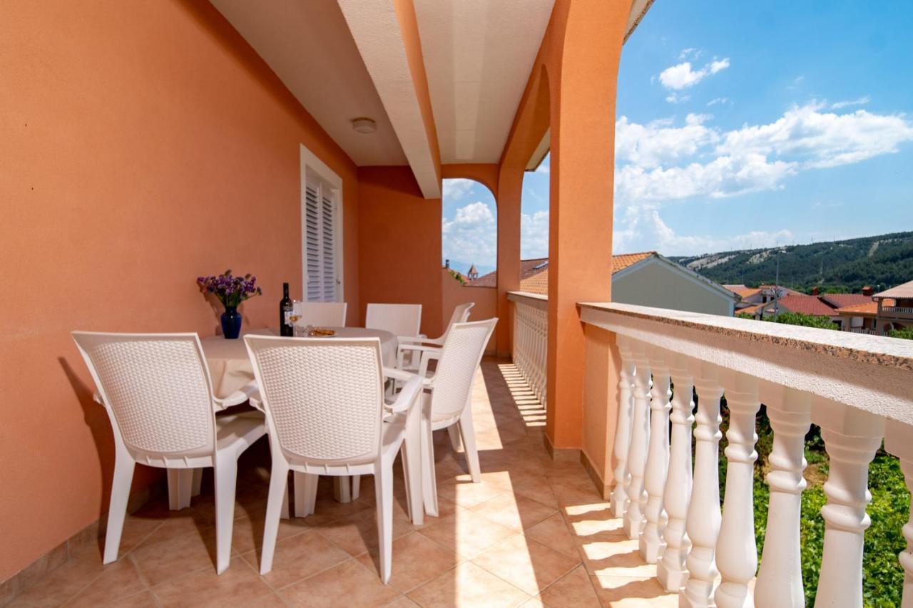 Kastell Apartments Lopar Exterior foto